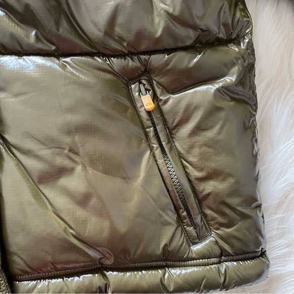 GAP WOMEN'S OLIVE GREEN UPCYCLED CROPPED MIDWEIGHT PUFFER JACKET ORG. $148 - Picture 4 of 10